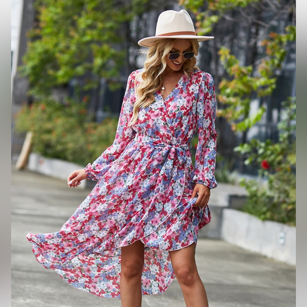 NWT Pretty Garden Floral Dress